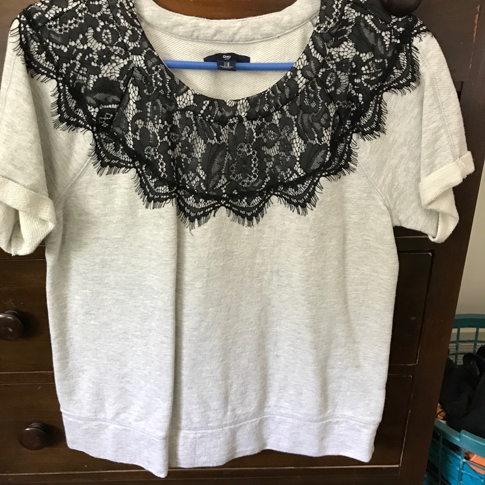 Gap short sleeve sweater